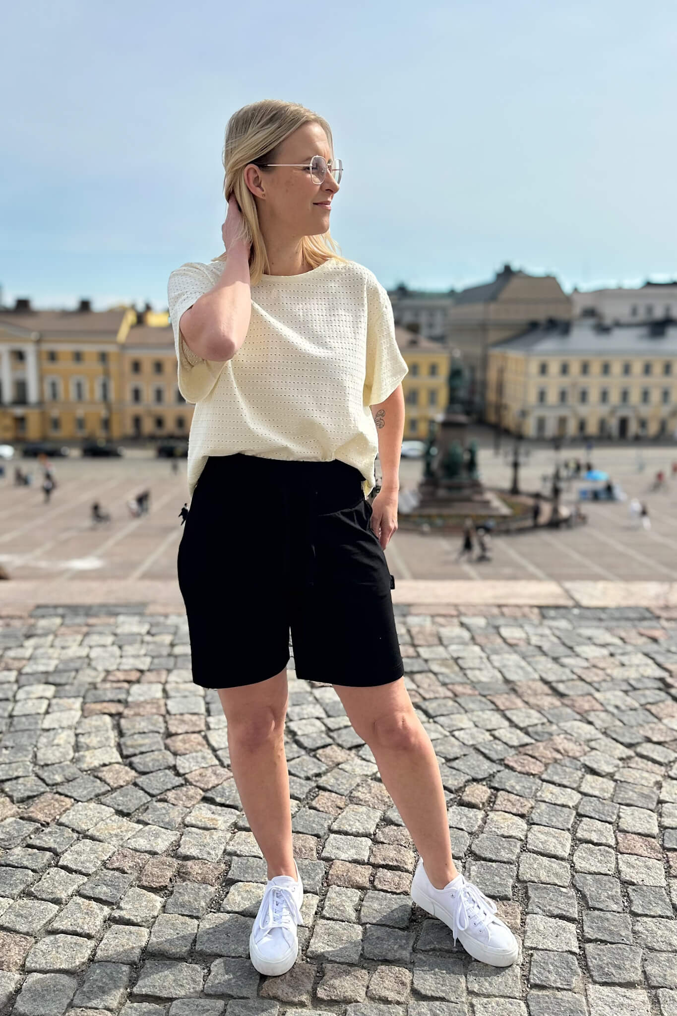 Valo - t-paita, luonnonvalkoinen
