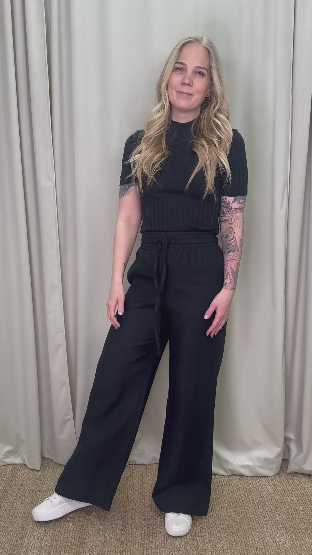 Leuto pellavahousut musta esittelyvideo